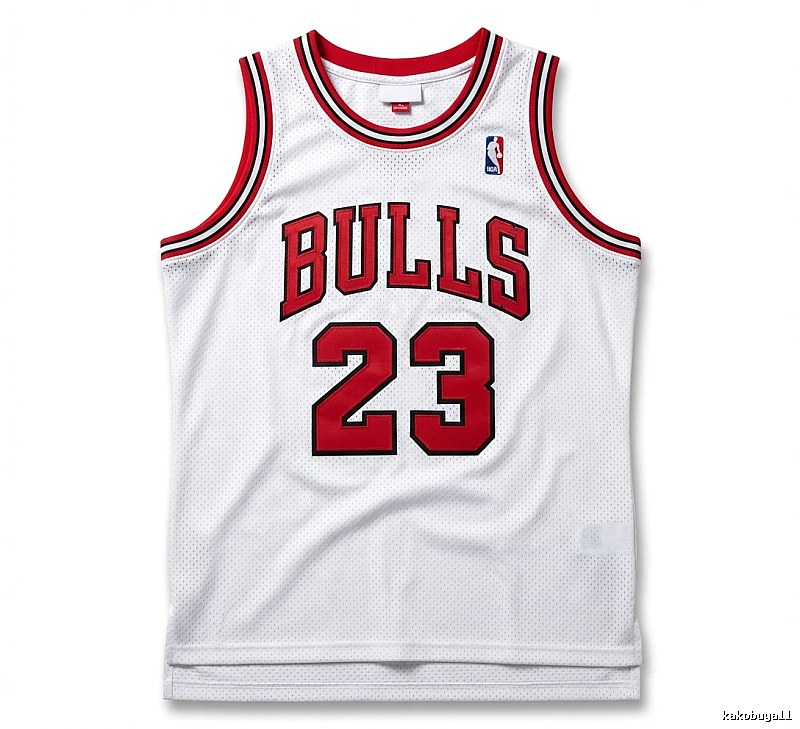 Michael Jordan retro white jersey