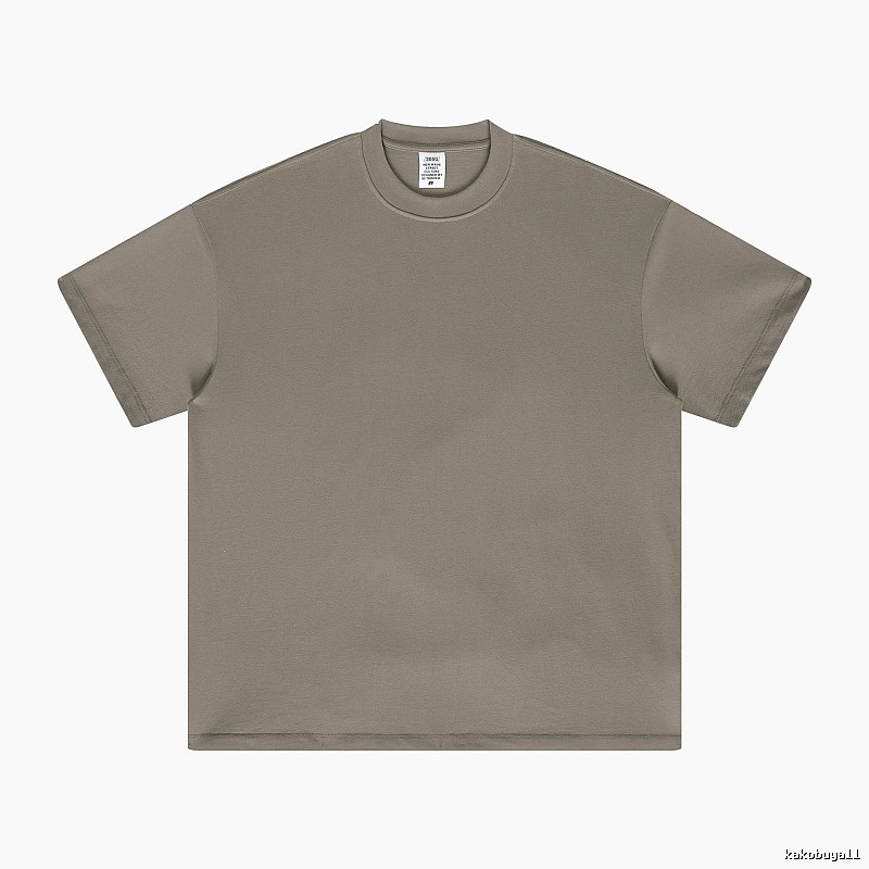 Streetwear Plain white T-shirt Minimal White Short with Logo Accent