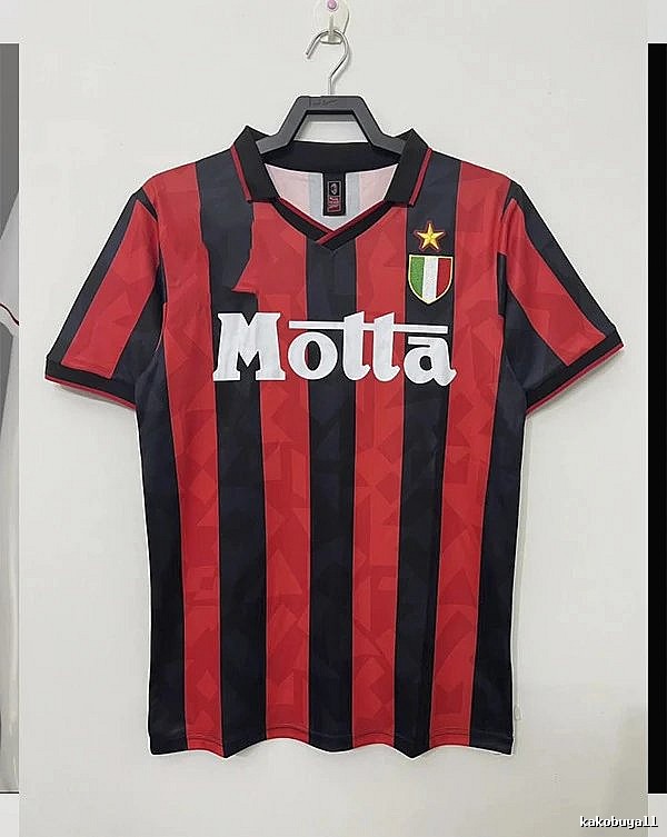 AC Milan Statement Retro soccer jersey Red Black Striped for Outdoor Plans
