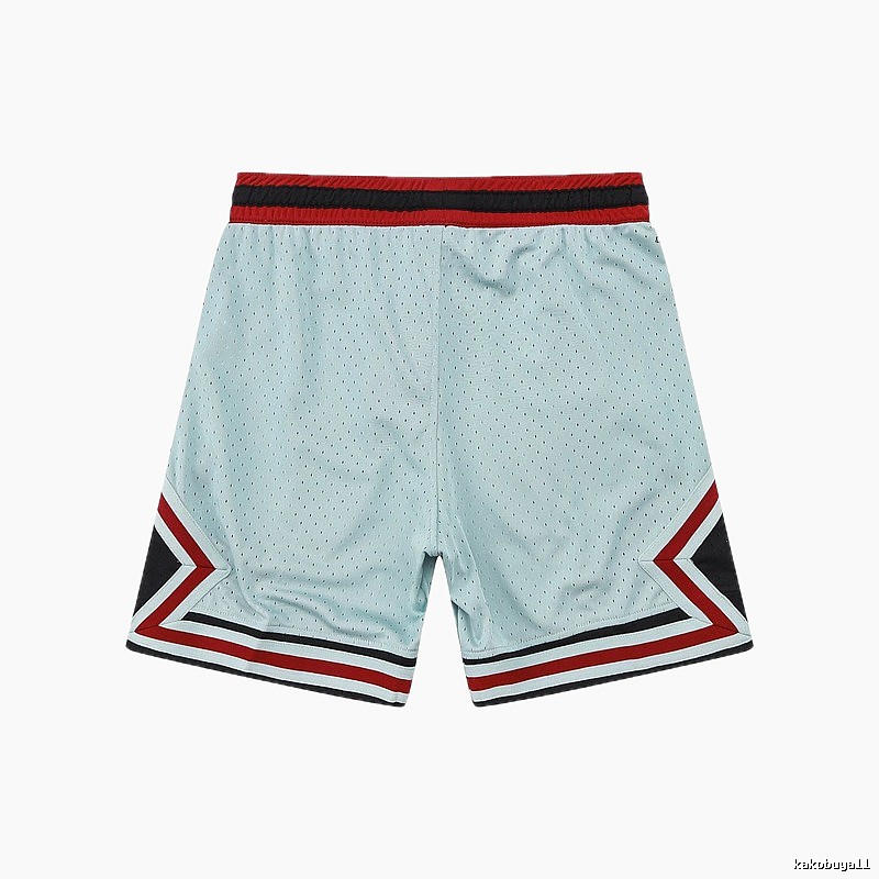 AJ sporty light blue shorts