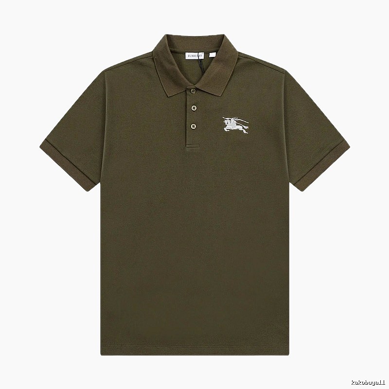 Burberry's retro-style polo shirt with the knight logo