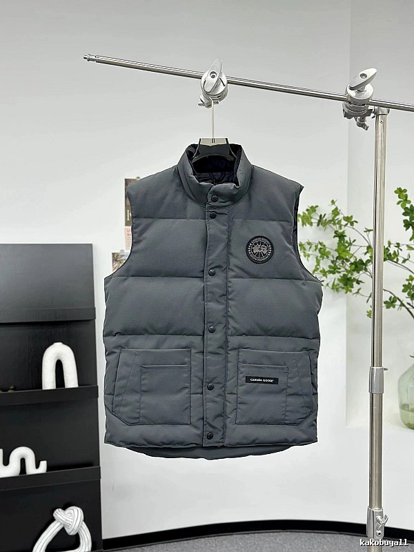 Canada Goose Travel Puffer vest Cream Button Vest with Modern Look