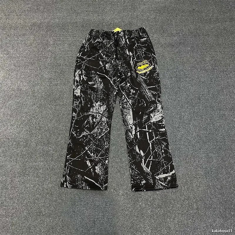 Corteiz graffiti-style black long trousers