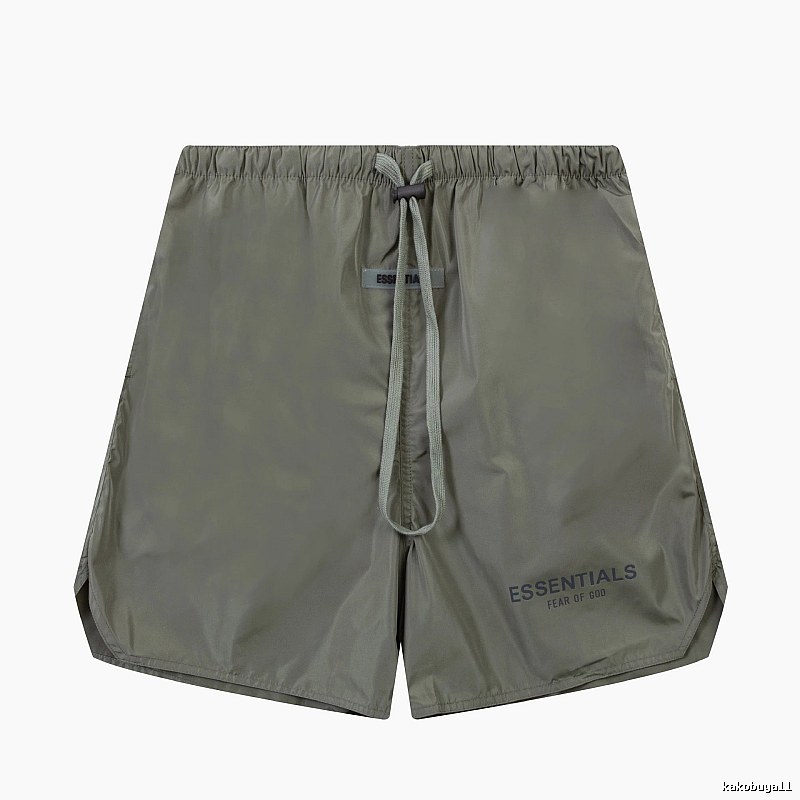 ESSENTIALS casual style military green shorts
