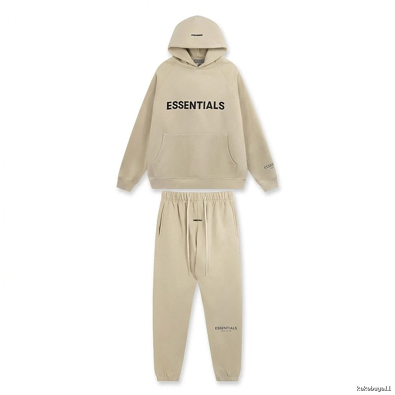 ESSENTIALS Simple Style Rice Suit