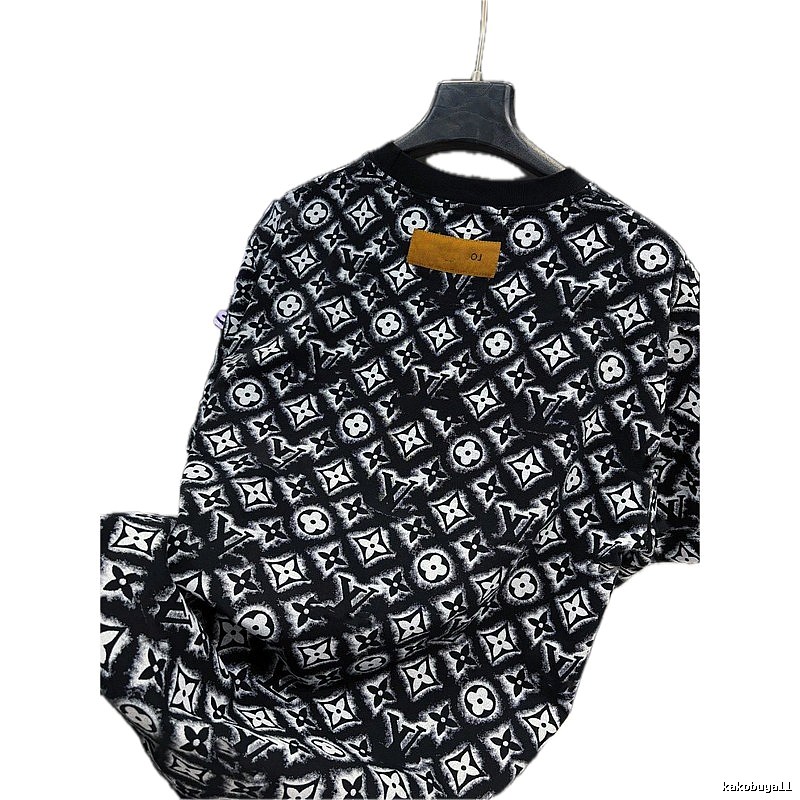 Louis Vuitton Classic Monogram Trendy Black and White T-Shirt
