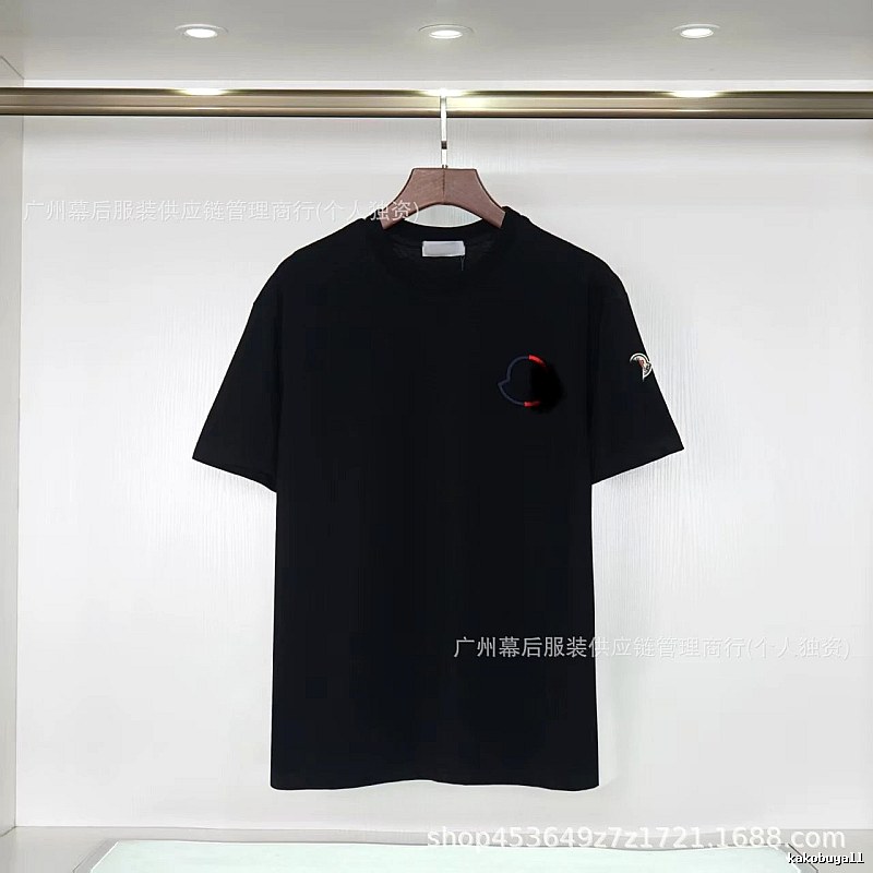 Moncler Embroidered Casual Black Short-sleeve T-shirt