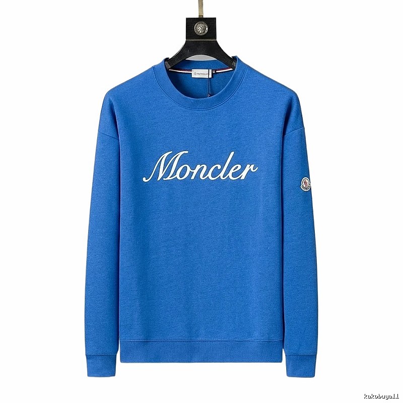 Moncler's simple and fashionable blue sweatshirt