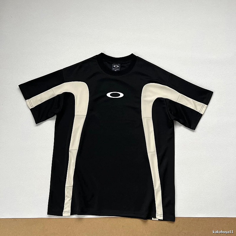 Oakley Black Athletic T-Shirt Daily Styling