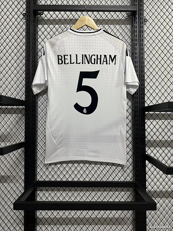 Real Madrid Daily Home soccer jersey White Real Madrid for City Outfits Select Edition