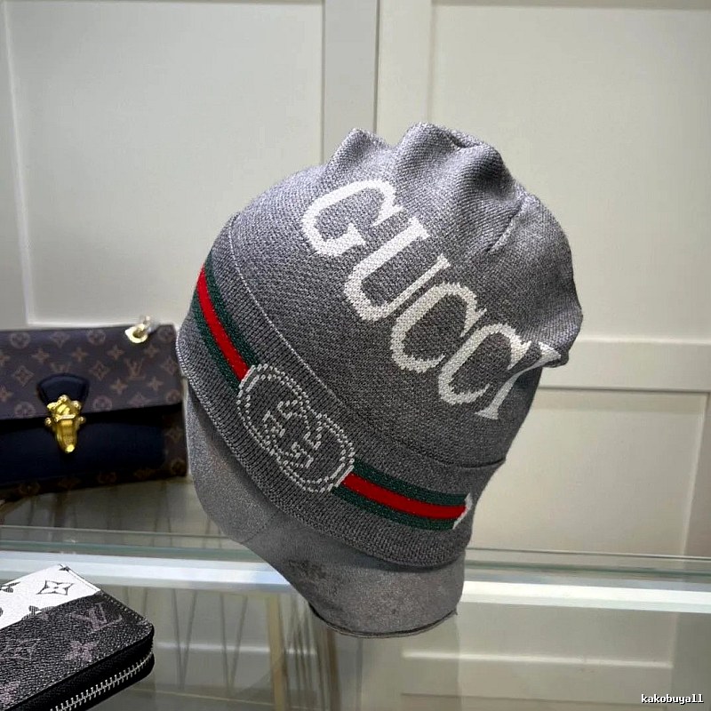 Ribbed Stripe Gucci Knit Beanie for Denim Pairing