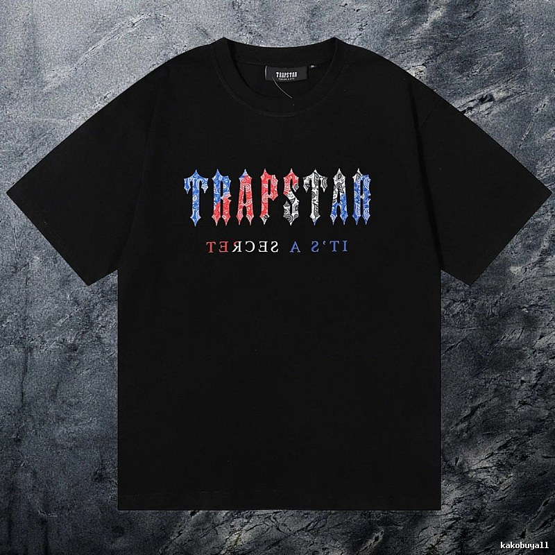 Trapstar Travel Keys graphic T-shirt Black White Key with Soft Visual Tone