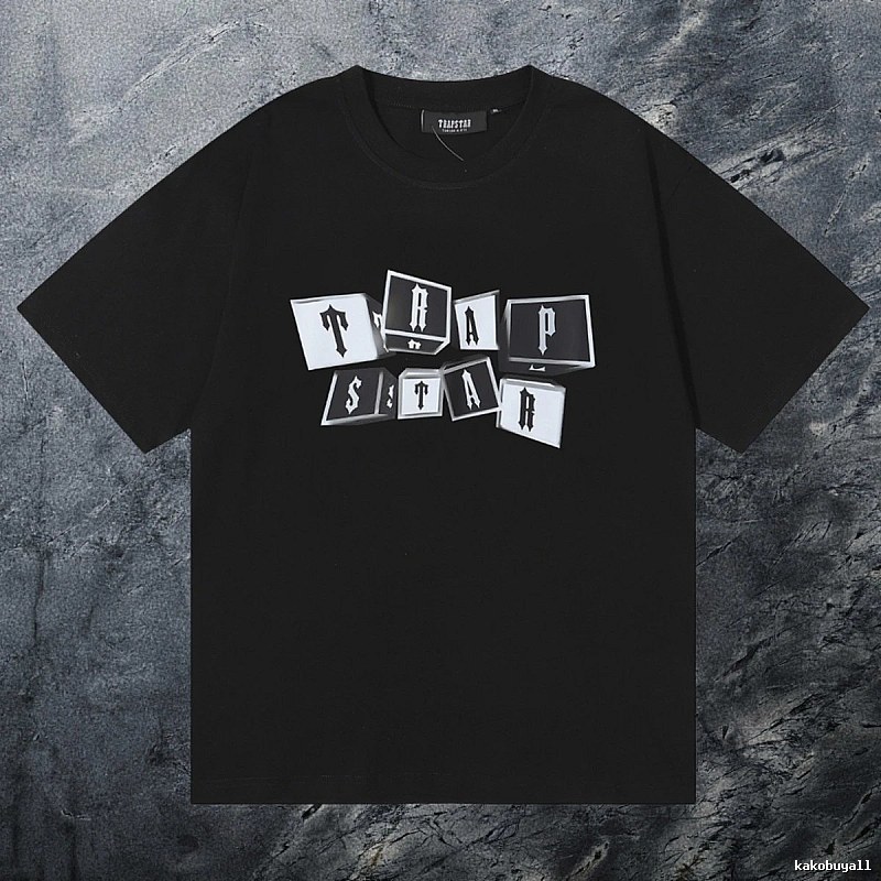 Trapstar Urban Keys graphic T-shirt Black White Key with Casual Appeal