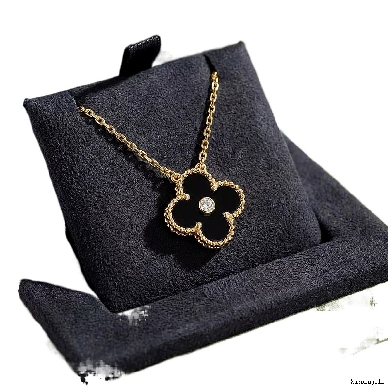 Van Cleef & Arpels Alhambra Black Flower Necklace